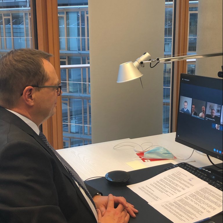 KettelThomsen's tweet image. @EIB agrees a EUR20 million loan with #Evaxion in Denmark. Together with @EUScienceInnov we support their development of vaccines and cures for infectious diseases based on #Artificialintelligence. Rapidly creating vaccines for new diseases is more important than ever. #IDFF