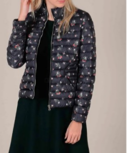 SylviaMarinell1's tweet photo. SYLVIA MARINELLI nos presenta esta prenda de abrigo acolchada, estampada de MOLLY BRACKEN, como siempre con una promoción muy interesante. Antes 149€ y ahora sólo 96,50€.SYLVIA MARINELLI, "DATE UN CAPRICHO DE MARCA". #modaleon #modamujer #multimarcaleon #yoapoyoleon #yosoyAUPA https://t.co/nTY6EkHWv9