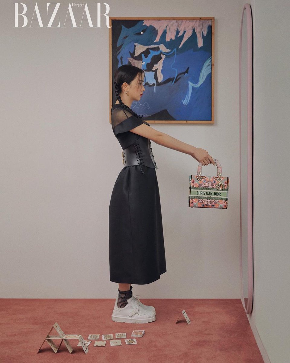 Jisoo is also a very talented model who can easily capture your attention with her energy and poses