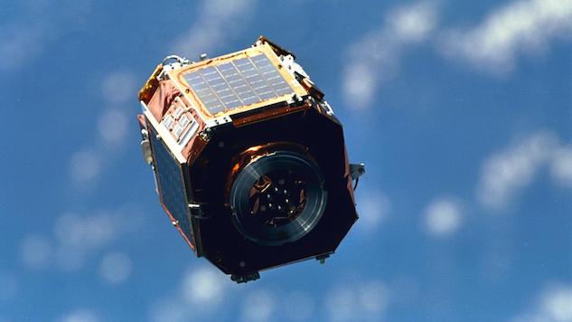 MITPortugal's tweet photo. 📰#News🛰This MONDAY we "e-met" our partners of #NewSat ...the next generation of Small Satellites!!
#NewSat is one #MITPortugal #flagshipproject and will develop an compact integrated sensor and satellite for earth observation.
🗞 Know more: https://t.co/BA7wGQHdt3 https://t.co/9jPoDh8lNv