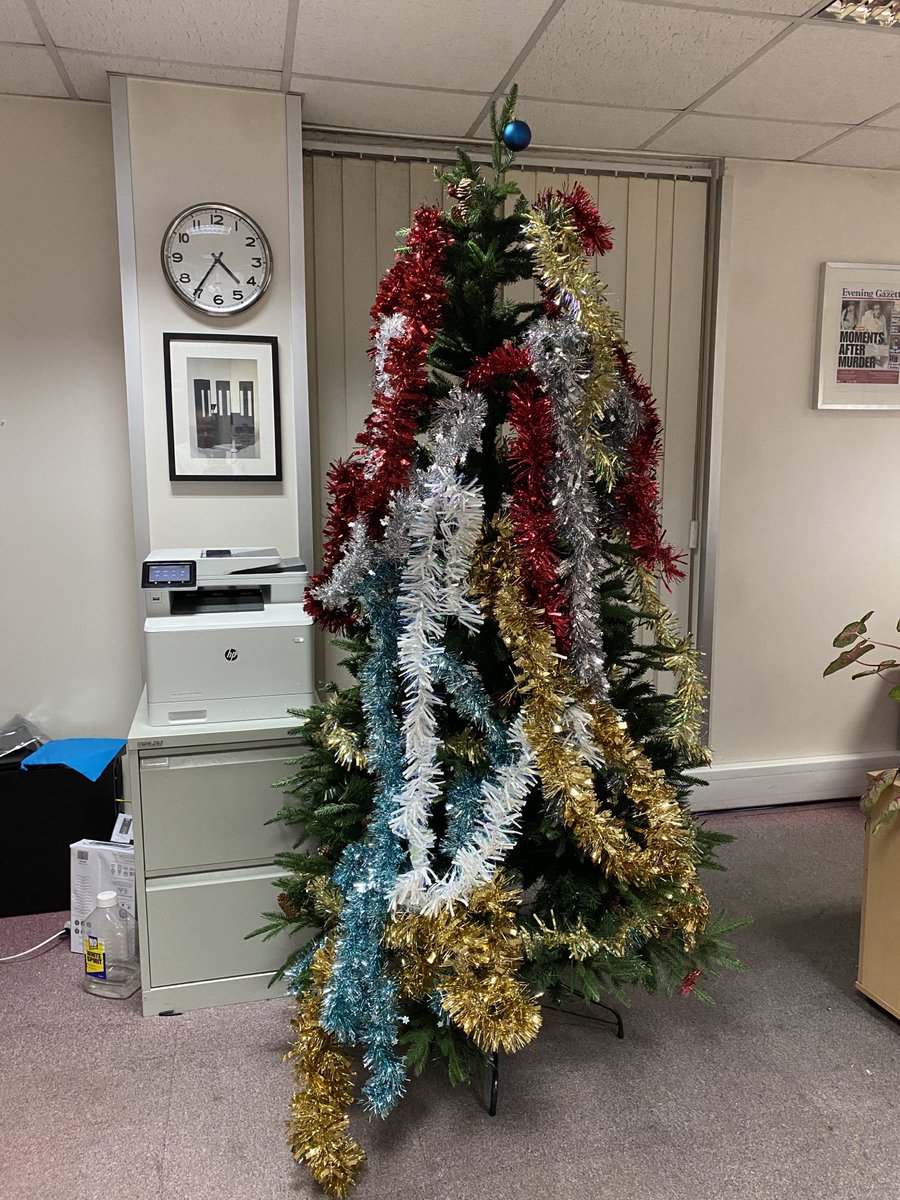 acumeforensic's tweet image. Pete put up our tree today, not what we were expecting he puts much more effort into his video edits. Ho ho ho!
