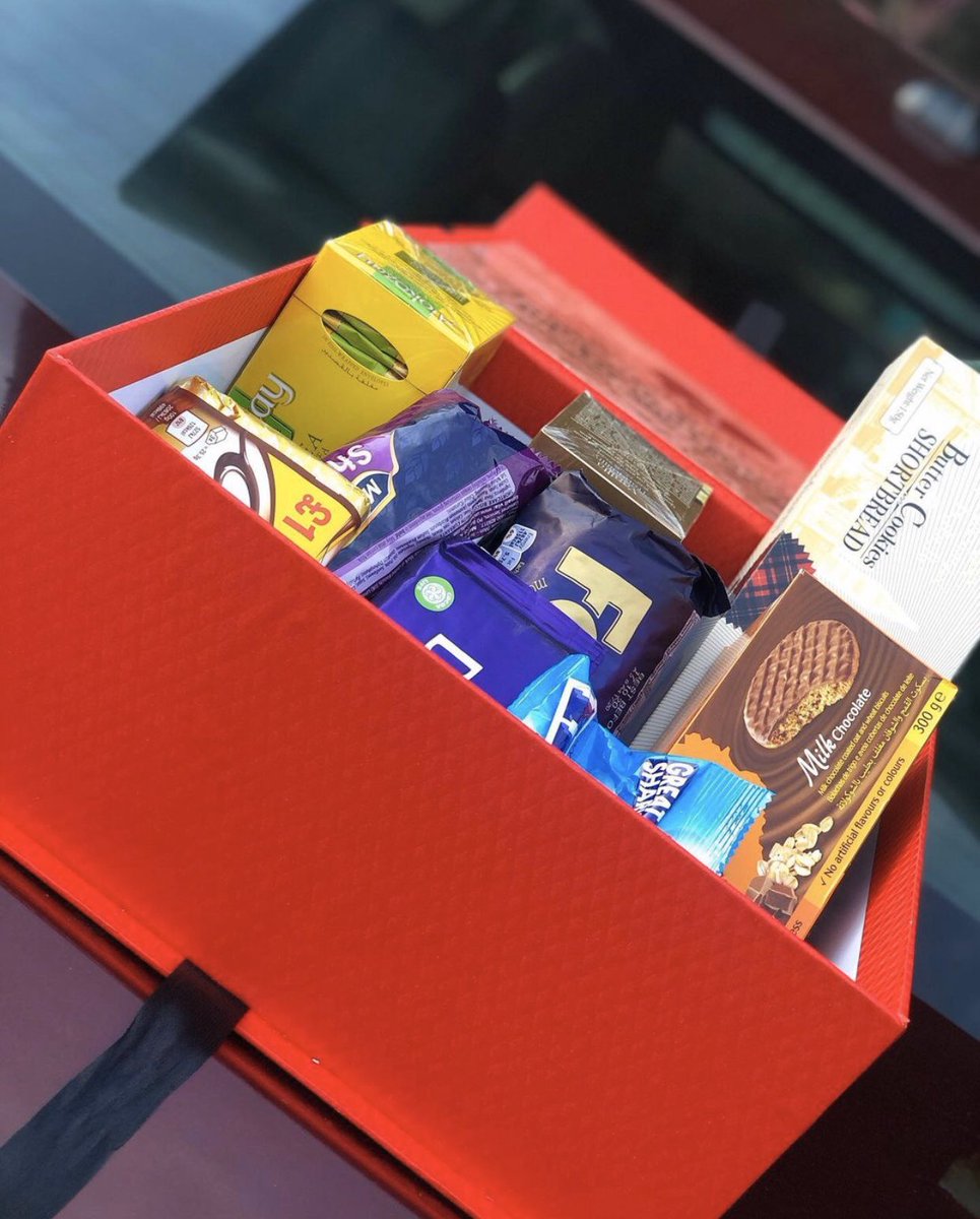 Wednesday’s are for surprises , check out Wednesday <a href="/juicyempire2/">juicyempire_</a>#giftsbox#arewa#supprise#Abuzaria#Abujaconnect