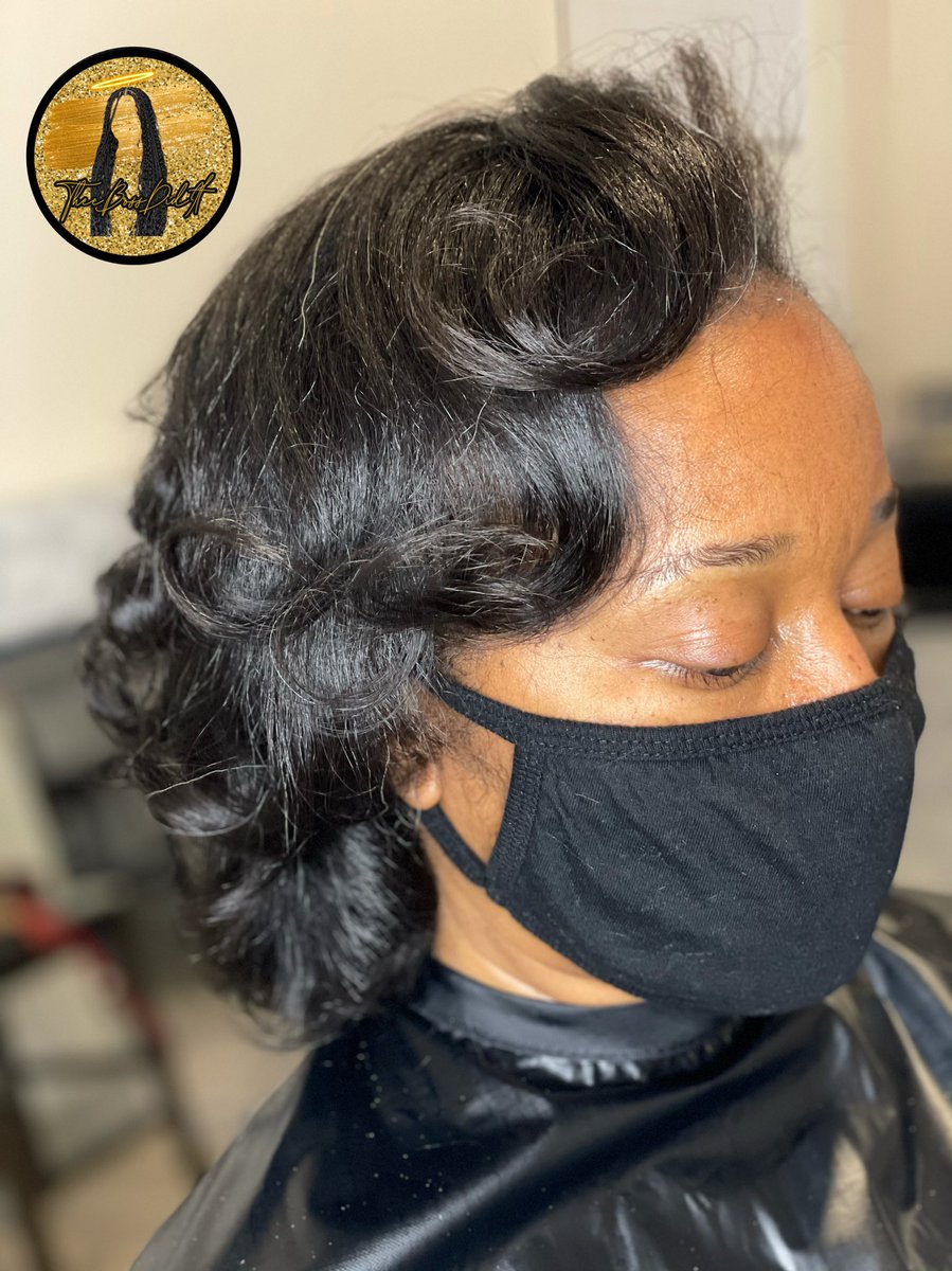 a_theeboss's tweet photo. Natural Hair Silk Press💛 Book the look! • ONLY $45 Until Dec 31st 🎁
📍Charlotte, NC•
•
•
•
#clthair #cltsoftlocs #clthairstylist #cltbraids #cltdistressedlocs #uncchair #jcsuhair #wssuhair #ncathair #unccnaturalhair  #ncbraids  #cltsilkpress #cltbraider #rockhillhair https://t.co/JD8VZlNwws