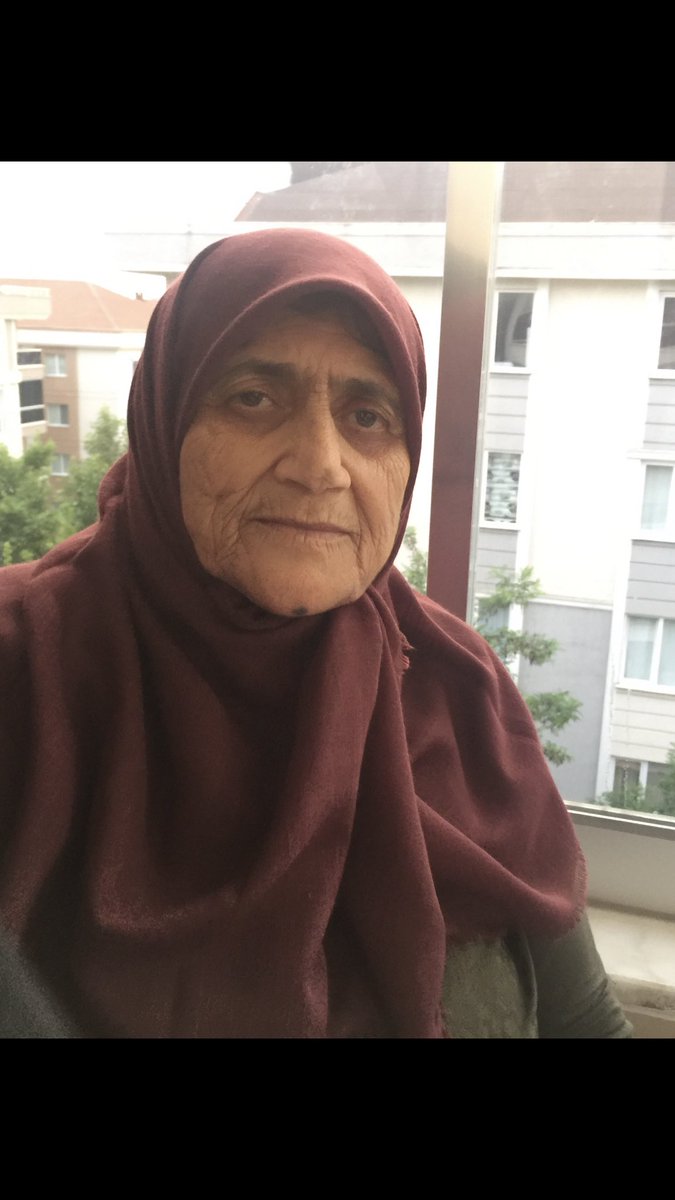 Kıymetli Annem i kaybettim dualarınızı. Bekliyorum.