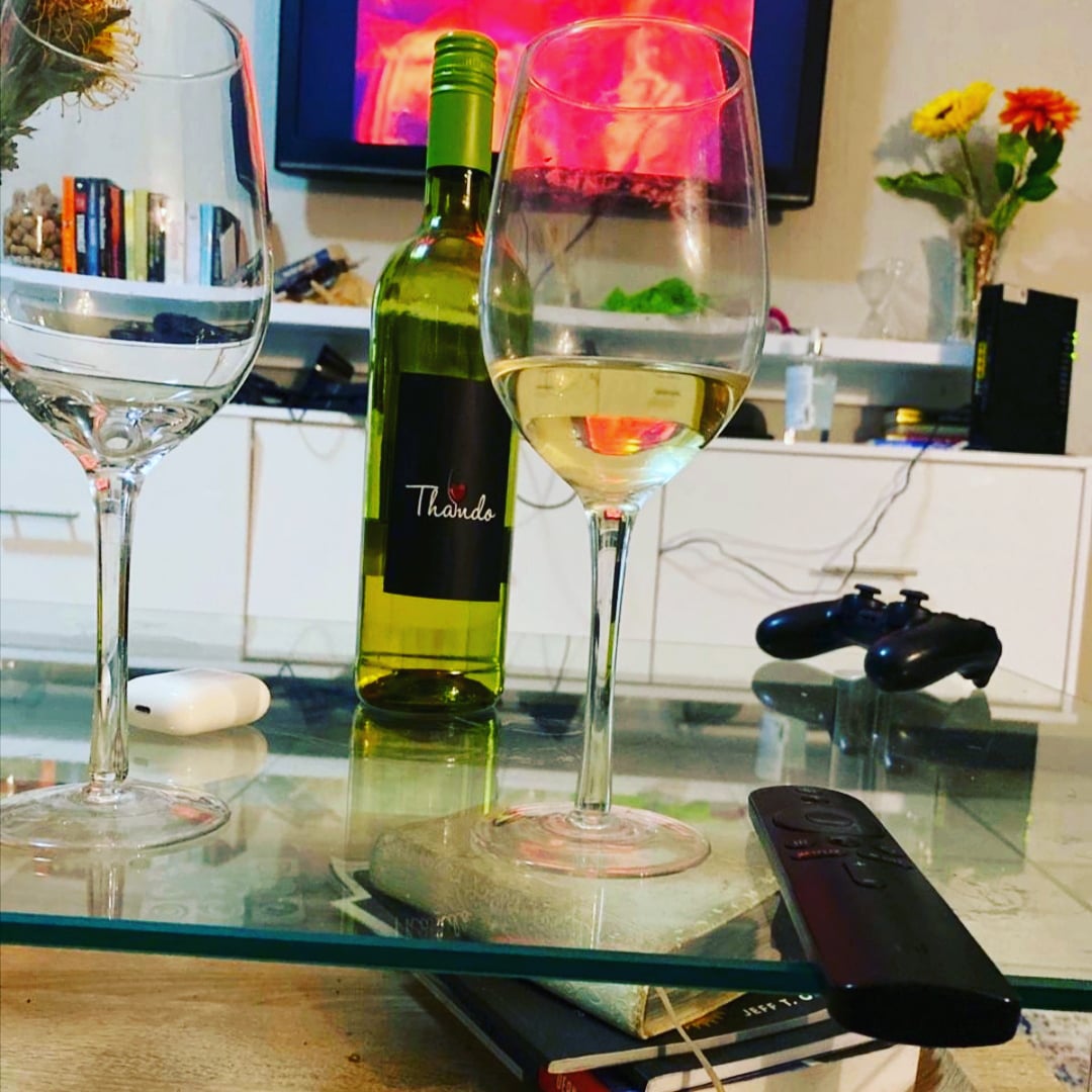 ThandoWinery's tweet photo. Gaming date anyone?

#tasteexperiencedrinklove #thandowinery #loveinabottle #buylocal #proudlysouthafrican #tastelove #gaming https://t.co/1yGwj3WEVu