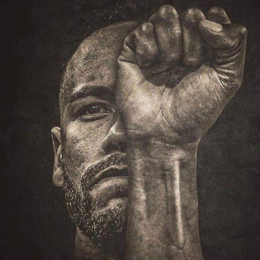 Alisale61754975's tweet photo. BLACK LIVES MATTER ✊🏿✊🏾✊🏽✊🏼 https://t.co/fXaor6wkQU