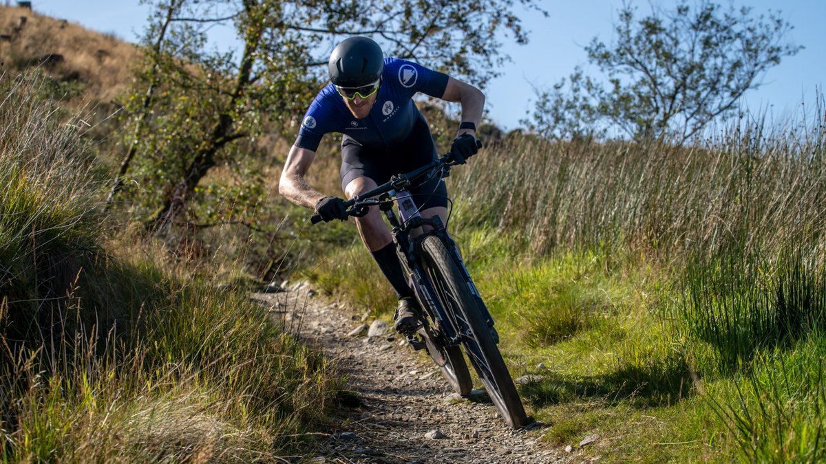 wahoofitness's tweet photo. This week on Breakfast with Boz, Ian is joined by Rab Wardell, who recently set the Fastest Known Time on the West Highland Way in Scotland. 
Rab shares how the attempt came about, how he prepared, and what is next. 

Listen now: https://t.co/IoRcbM58tI

#BreakfastwithBoz https://t.co/hDEMsQjnpN