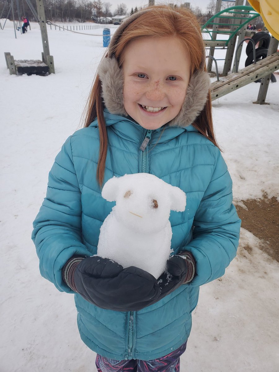 itunaschool's tweet photo. Sadie the snow Master! #ItunaSchool https://t.co/BbZGI17QmT
