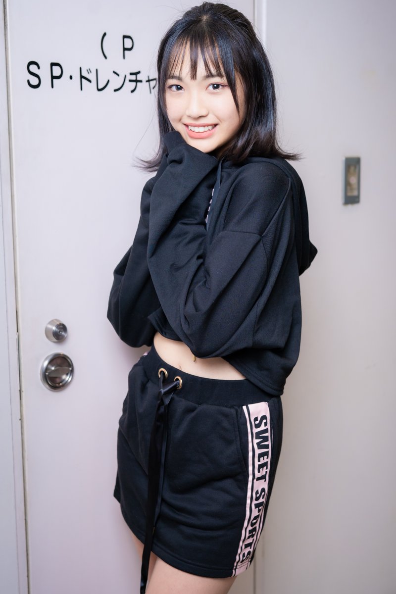 Jumping Kiss みかんな🍊 (@j_kiss_kanna ) 20201129「THIS is OUR