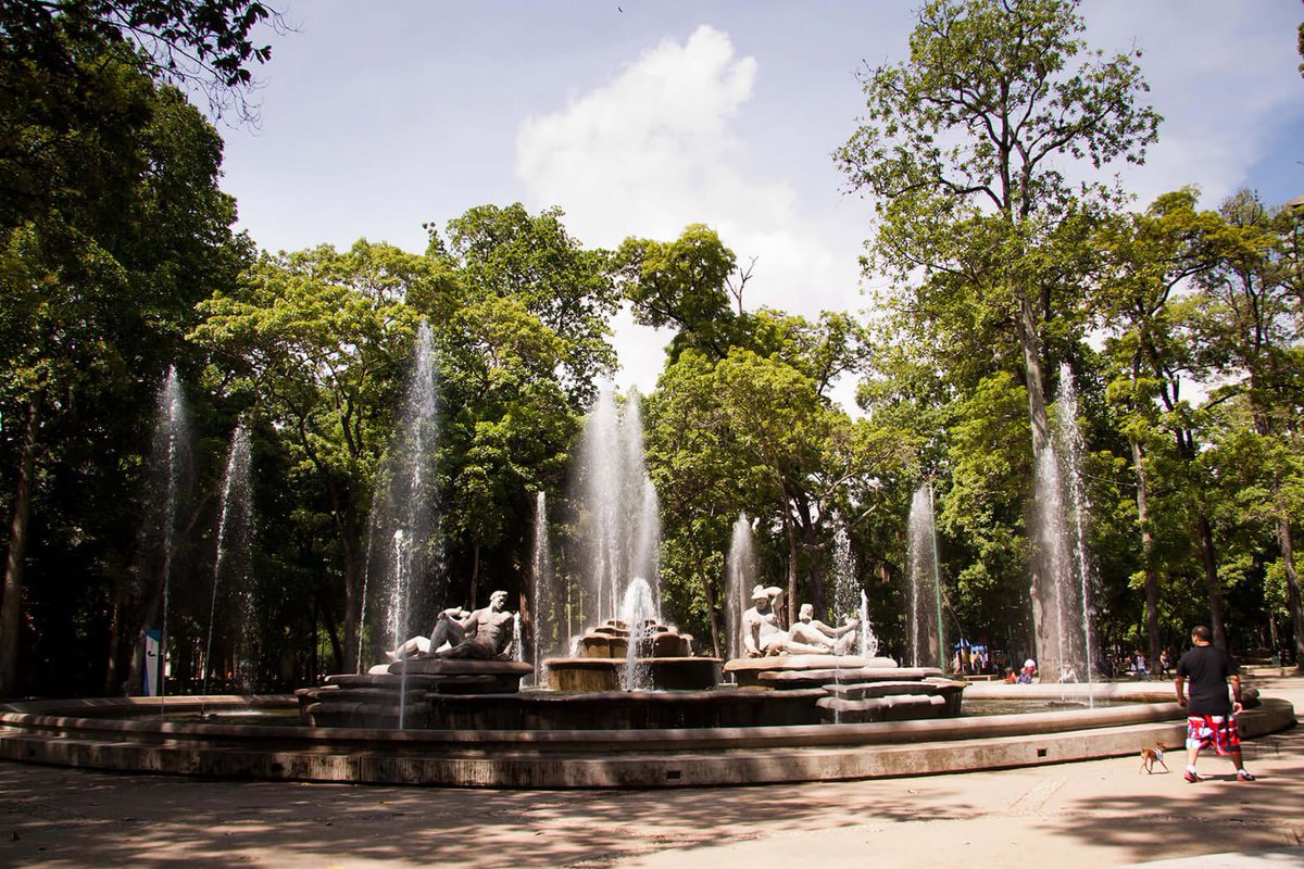 enahpiutoficial's tweet image. #SabiasQue #TalDiaComoHoy #9Doc de 1924. Se inaugura el Parque Los Caobos. Es uno de los parques más antiguos de Caracas. #ANEsPoderPopular @profesornaranjo @drodriven2 @MinEcoFinanzas