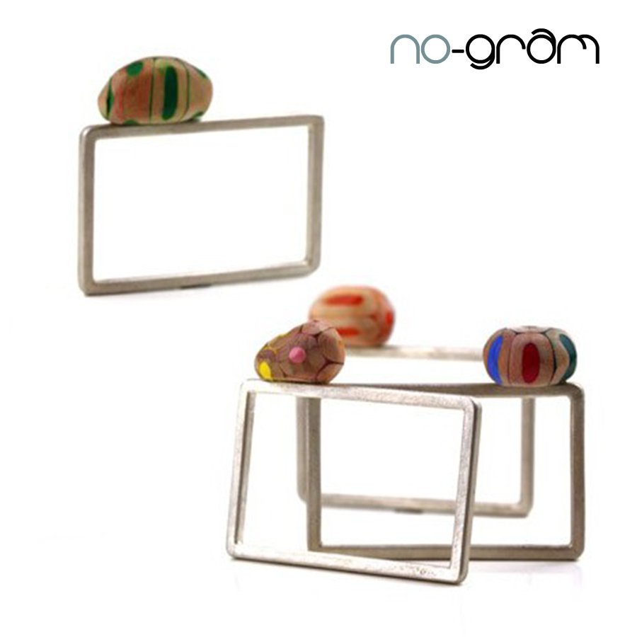 no_gram's tweet photo. Elicriso

Rectangular napkin holders - limited edition | silver and coloured pencils

https://t.co/NhxUDD6Flo

#nogram #alternativesgallery #jewelrydesigner #Elicriso #Italy #contemporaryjewellery #gioiellocontemporaneo #當代珠寶 #handmade #napkinholders #colourepencils #silver https://t.co/QvzA9VuWxm