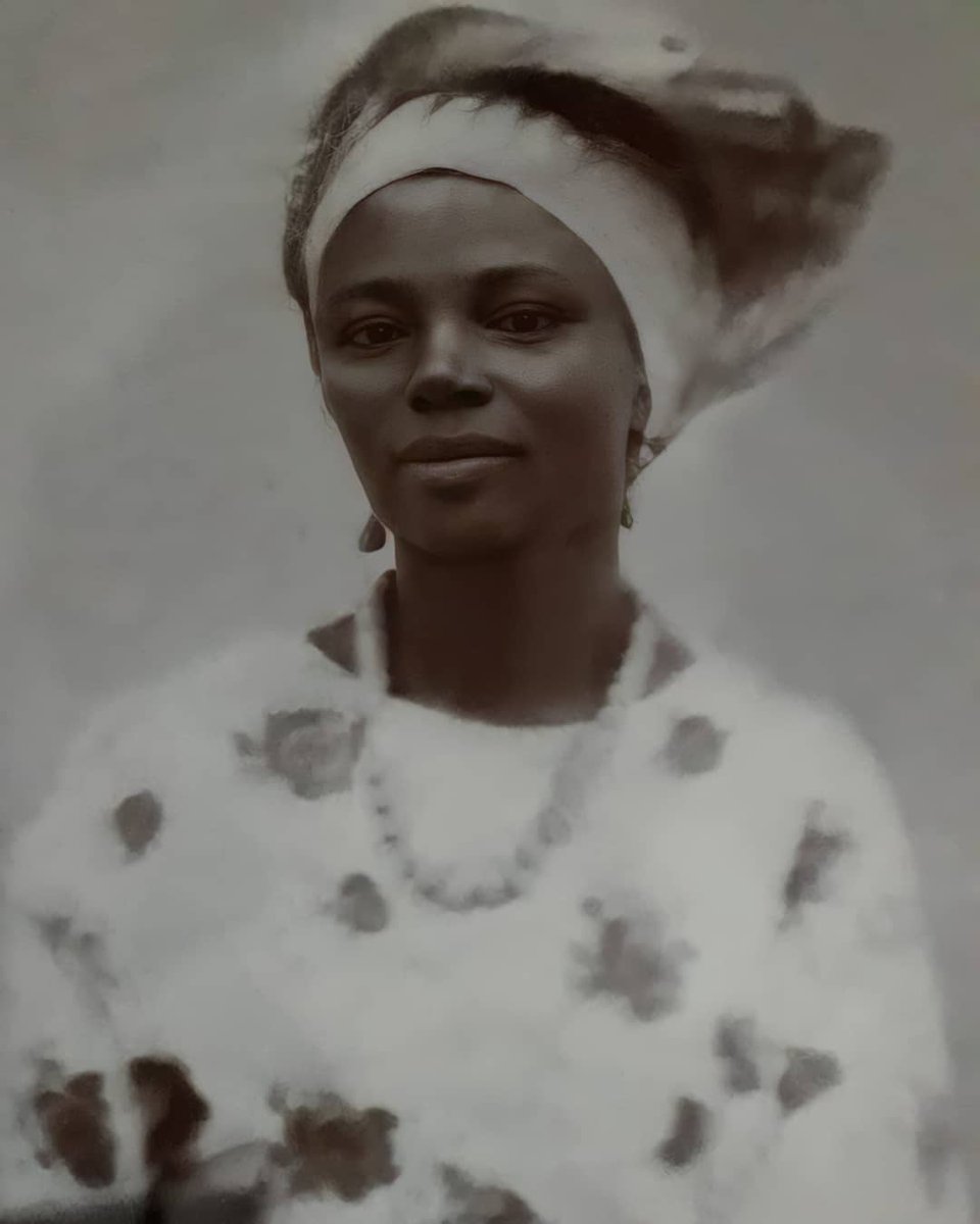 DatConcreteMsft's tweet photo. My Grandmother. For context. My dad was born in 1964. Everyone in naij sees her in me, and today was the first time I acc saw her face,
If I cry I won't stop. First time I've seen a photo of her was last yr. And now... I see FACE.I've never seen a nose cuter. And her eyes maynn✨ https://t.co/rkvZb23ocT
