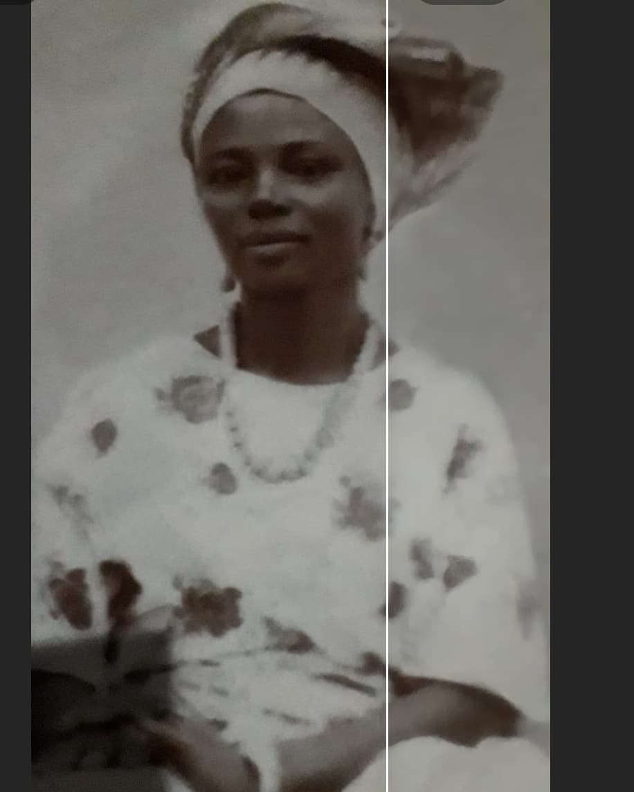 DatConcreteMsft's tweet photo. My Grandmother. For context. My dad was born in 1964. Everyone in naij sees her in me, and today was the first time I acc saw her face,
If I cry I won't stop. First time I've seen a photo of her was last yr. And now... I see FACE.I've never seen a nose cuter. And her eyes maynn✨ https://t.co/rkvZb23ocT