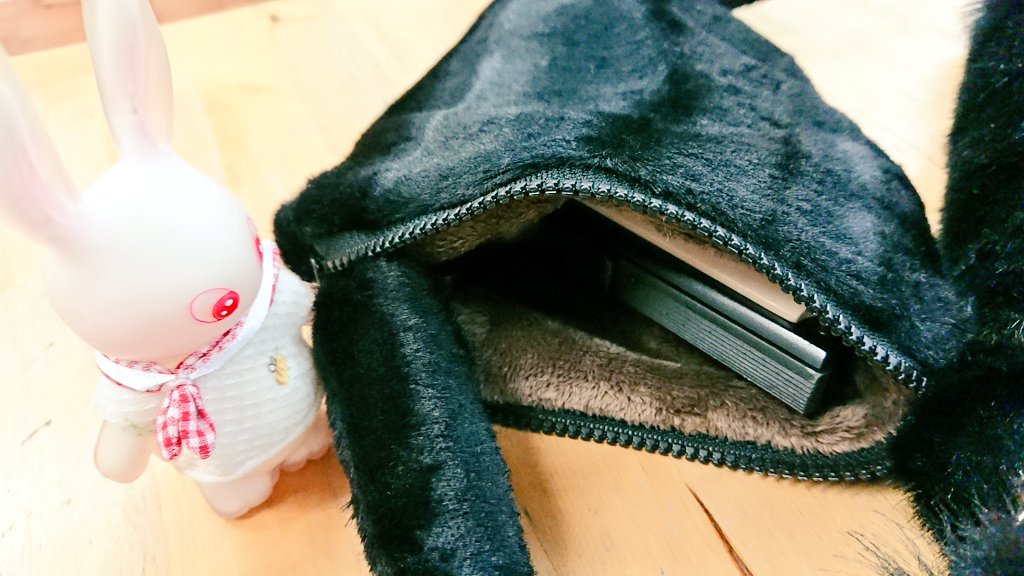poron_armadillo's tweet photo. GUNぐるみ2種にゃっ🐾
もふもふタイプとスリムタイプにゃ❗
どっちも5inオートまで対応にゃよ✨
#GUNぐるみ
#rabbitfield
#旭工房ラビフィー https://t.co/1iS87Ztohq