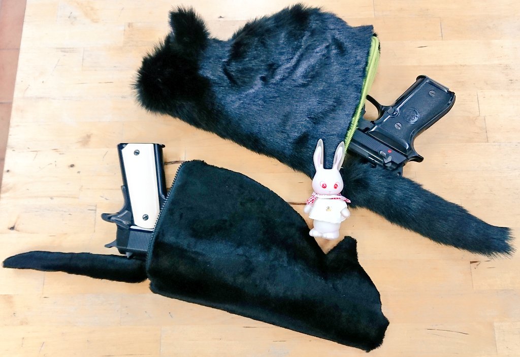 poron_armadillo's tweet photo. GUNぐるみ2種にゃっ🐾
もふもふタイプとスリムタイプにゃ❗
どっちも5inオートまで対応にゃよ✨
#GUNぐるみ
#rabbitfield
#旭工房ラビフィー https://t.co/1iS87Ztohq