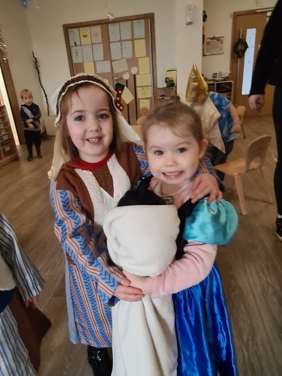 CherryTreeEYC's tweet image. Retelling the Nativity Story through role play in the Butterfly Room.
Mary, Joseph and baby Jesus! 
#roleplay #christmasstory