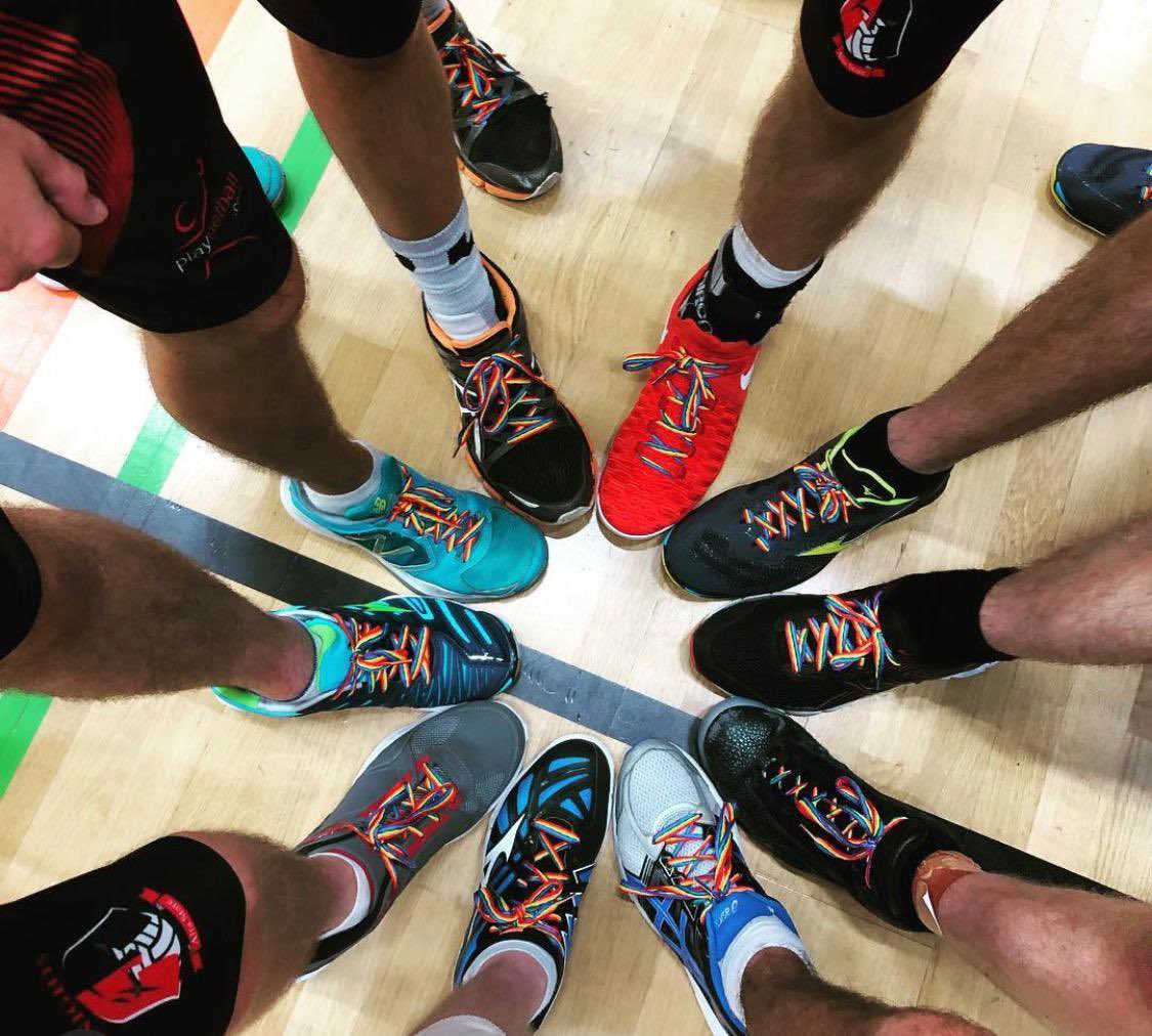 A team that accepts people for who they are is a strong,  unbreakable and united team!  

Here at <a href="/KnightsNetball/">Knights Netball UK</a> the goal has always been the inclusion and equality for all and that’s why we support <a href="/stonewalluk/">Stonewall</a> 

#AltaStare #lacesout #RainbowLaces