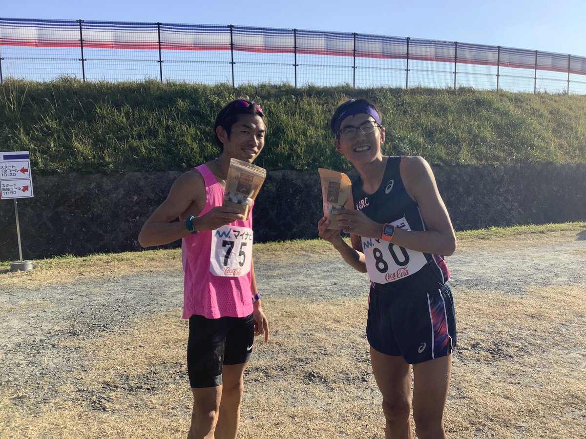 山﨑竹丸 Takemaru Yamasaki No Twitter 福岡の思い出 信州最速プロジェクトの牛山さん Jun1ushiyama と 東京マラソン以来の対決 前回と同じように 後半鮮やかにかわされて完敗してしまいました ランニングのモチベーションを上げるバイブルとして 頭文字d