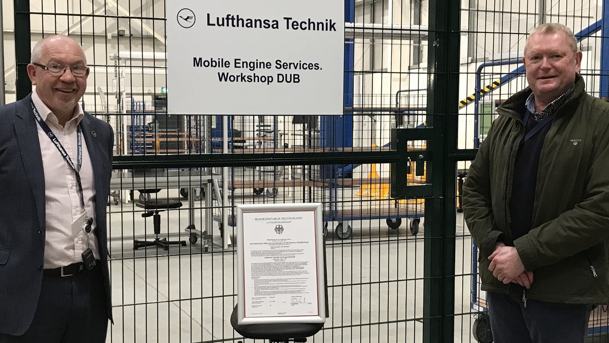 LHTechnik's tweet image. Despite social distancing measures still being in place, the colleagues in our new Mobile Engine Services shop in Dublin, Ireland, recently moved a lot closer towards being a dual approved station. Learn more: bit.ly/2K6pAEe
#keeepyouflying #mroexperts #engineleasing