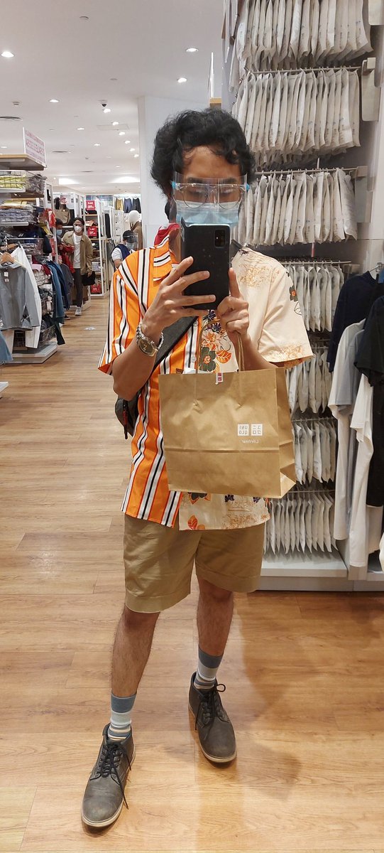 mjrobin21's tweet image. Ate nagsukat lang ako nito nung isang araw, pag-uwi dala ko na pala
😅
#ScamNation