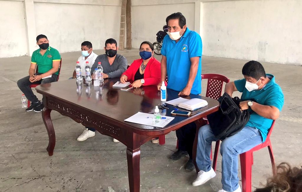 Agricultura_CZ4's tweet photo. #Jipijapa | Reunión de trabajo con representantes de gremios maiceros de Manabí, en la cual socializamos el proceso para la obtención de la vida jurídica de la organización de segundo grado.
#JuntoAlProductor #CooperativismoModerno
@fgarcia_pino https://t.co/BGfdPrKArW