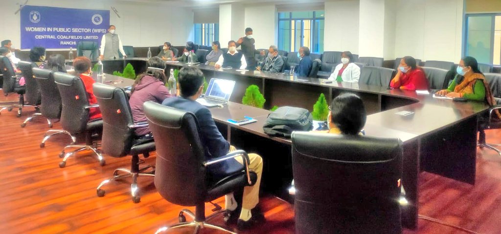 CCLRanchi's tweet photo. Women in #Public Sector (WIPS), CCL organised a webinar on 'Prevention of Sexual Harassment of Women at Workplace Act, 2013'

Prof. Raman Ballabh, Resource person, @IICAOfficial deliberated on various aspects of the Act and stressed on creating awareness among the #women employee https://t.co/VVztOUQtEl