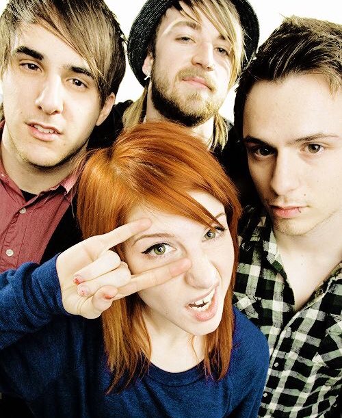 MCR and PARAMORE albums that are dating — a thread :
