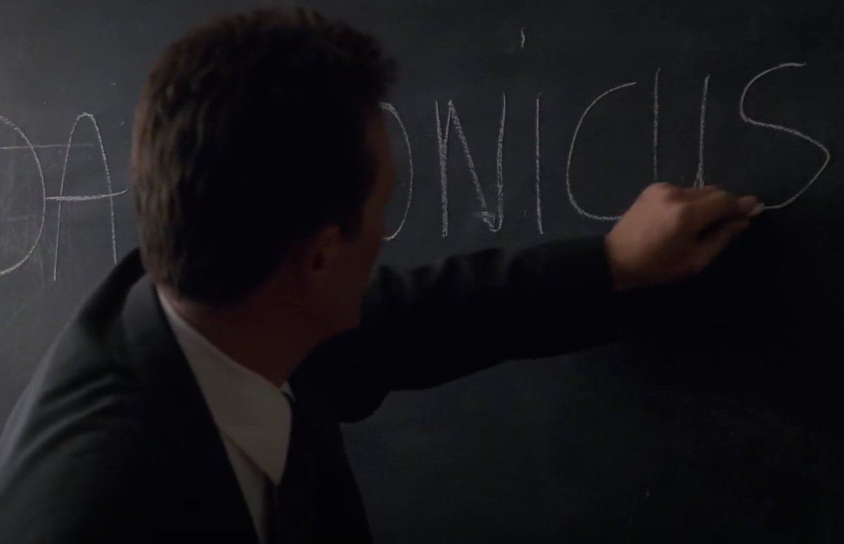 melengeroliwia's tweet photo. Doggett did a brilliant presentation on how Kobold had played them all, proving Scully and Reyes that they should have listened to him and trusted his certainty that Kobold was guilty, even if some aspects remained unexplained.
"Checkmate".
#TheXFiles #Daemonicus https://t.co/oLDuZ3pSHB