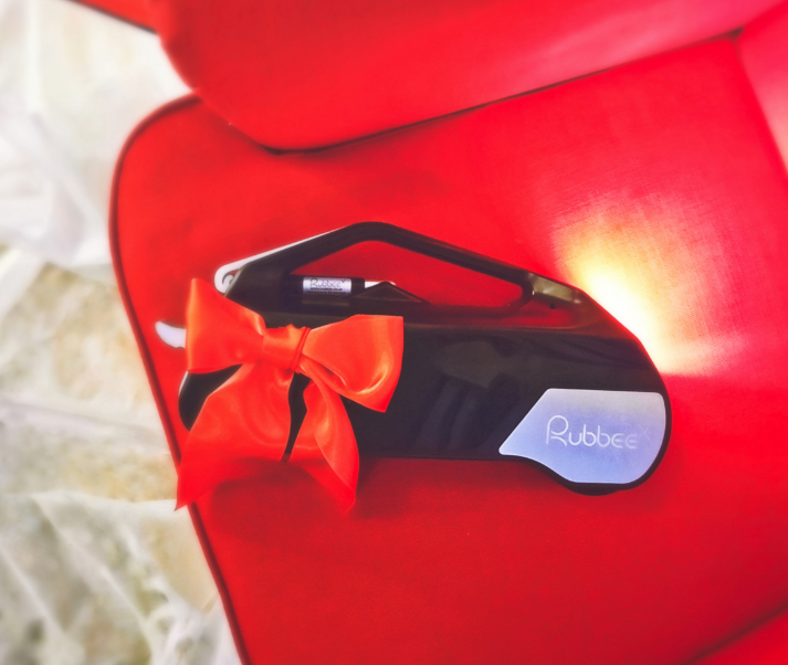 RubbeeDrive's tweet image. "Dear Santa, I have been nice all year. Most of the time. Once in a while. Nevermind, I'll just buy my own Rubbee X" 🤗 🎅
Use promo code RBXMAS to get a 10% discount 💥 rubbee.co.uk

#rubbee #ebikes #ElectricVehicle #giftideas #electricbicycle