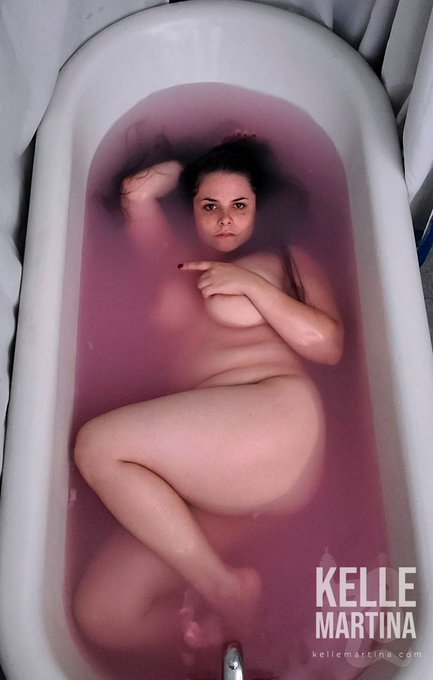 Bath time 🛁 https://t.co/ydU6azcyhV<a href="/tag/diapers"class="tags"><span>#diapers</span></a><a href="/tag/abdl"class="tags"><span>#abdl</span></a><a href="/tag/littlespace"class="tags"><span>#littlespace</span></a><a href="/tag/mommydomme"class="tags"><span>#mommydomme</span></a>