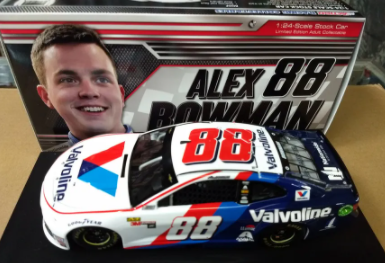 He's staying at HMS, but @AlexBowman88 will move from 88 ➡️ 48. Add this slick addition to your #diecast collection: bit.ly/88_Valvoline

@tntnetwork61 @DTyson15 @NDD_01_ @KEMMOCupSeries @The_SuperSquad_ @CancerAdrenal @nolan_graphics @LRakoske @low_nascar @TerraLJ