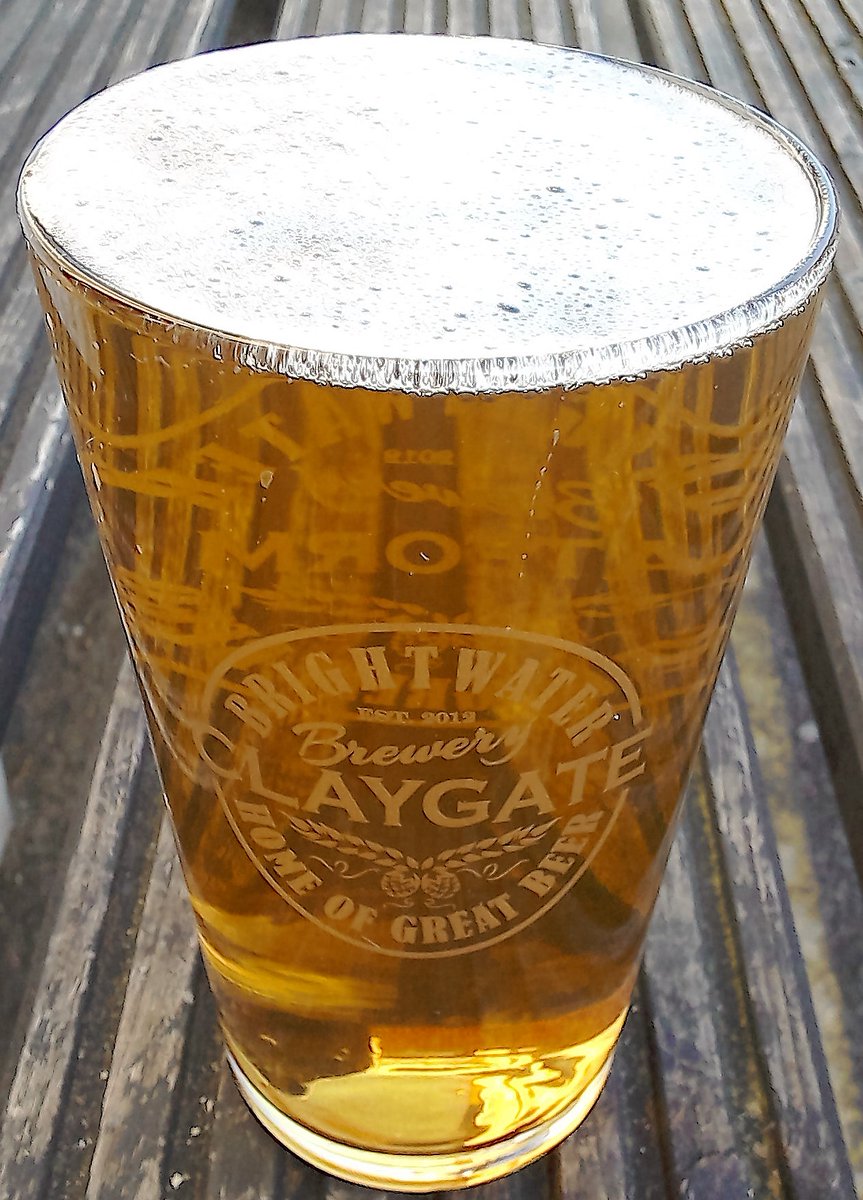 CAMRA_Official's tweet photo. We're spotlighting some #Brew2You top sellers - starting with @brightbrewer 🍻

Brightwater Brewery is based in #Claygate, producing real ales, ciders &amp; bottled beers - now shipping nationwide on Brew2You! They also run a small pub, @SmallestPubinUK.

👉 https://t.co/Q0eWMXMoFQ https://t.co/eGGGueVC8i