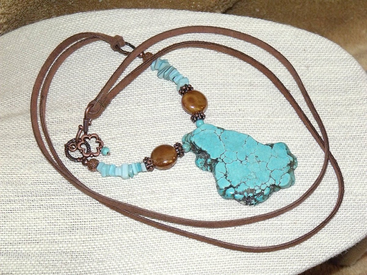 Long Boho Necklace  #bohonecklace #bohojewelry #handmade #addapopofcolor #giftideas #shopsmall  etsy.me/3qJNk1J