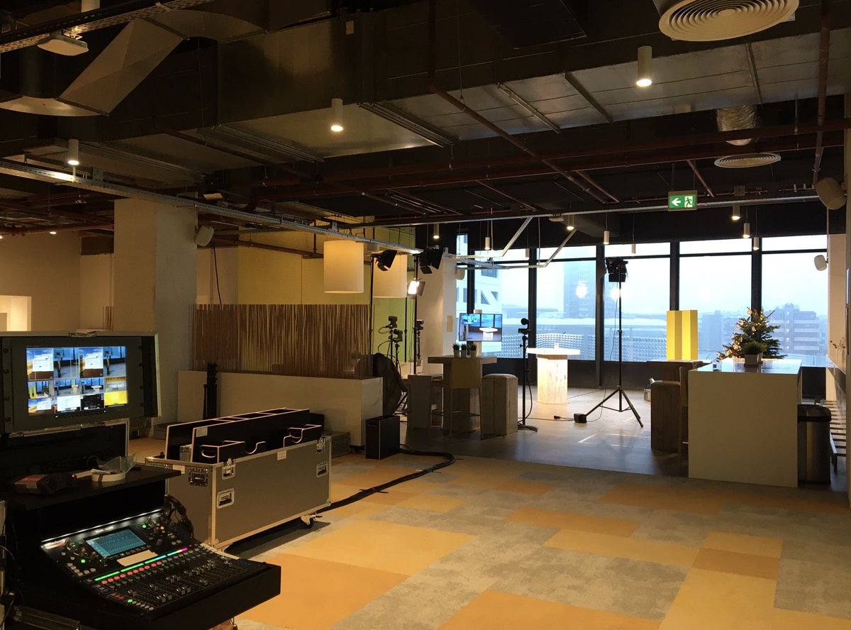 Over een half uur gaan we live!