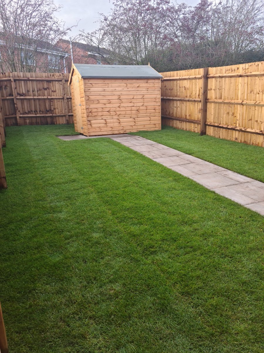 🏡 Galley Common, Nuneaton. 
Today we successfully took handover of 3 affordable rent houses 🔑🏘️ Great to have 3 families in their new homes before Christmas ⭐🎄@StonewaterUK
Thanks to <a href="/TaylorWimpey/">Taylor Wimpey</a> <a href="/TaylorLewis_SW/">Taylor Lewis Consultants</a>