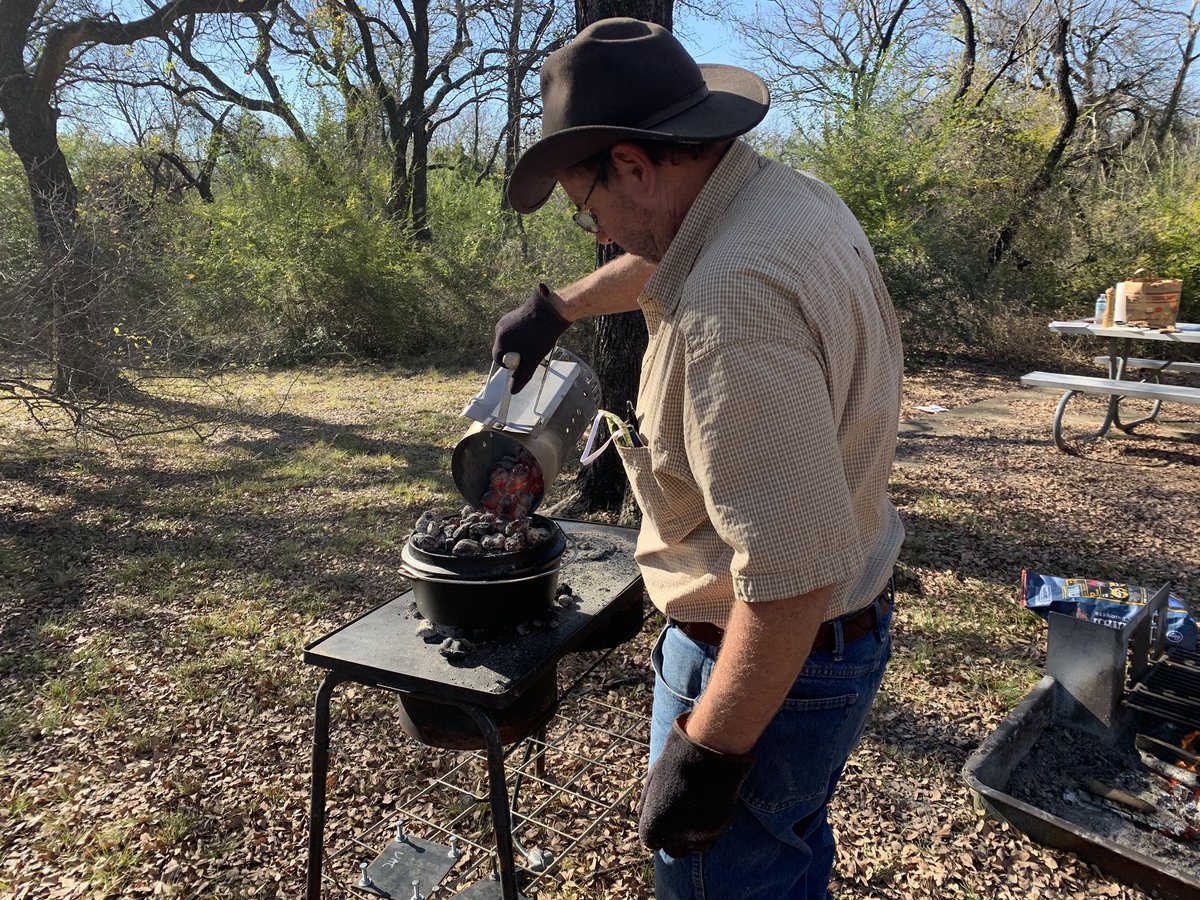 CedarHillSP's tweet photo. It’s National Pastry Day! Tell us, how do you dutch oven?! Recently our awesome customer service reps Katie &amp; her dad Michael came out to the park to make some goodies! Absolute pros, they made these tasty #pecantarts &amp; #chickenpotpie. YUM! #txstateparks #texasparksandwildlife https://t.co/brX1Lp7o9F