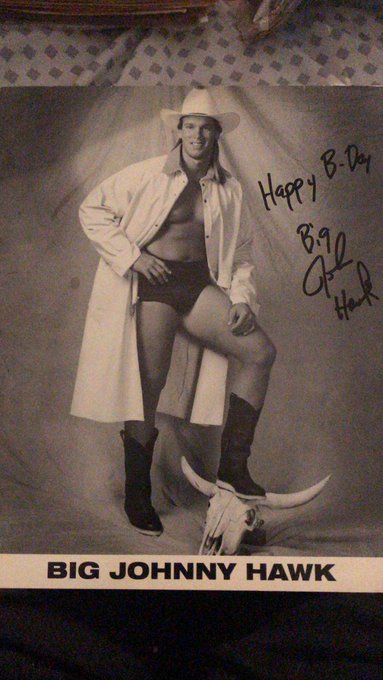 Going through my grandmas old wrestling books and stubbles upon this! @WWE @JCLayfield #wwe https://t<a href="/tag/wwe"class="tags"><span>#wwe</span></a>