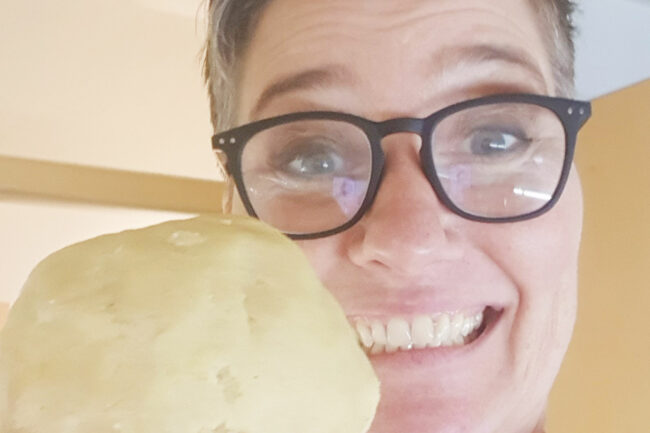 topWerbeagentur's tweet photo. Viele Menschen, mit denen wir sonst persönlich zu tun haben, arbeiten im Home-Office. Darum versenden wir in diesem Jahr keine Weihnachtskarten. Dafür gibt es  zu jedem Advent etwas sehr persönliches  auf unserer Adventsseite zu sehen. https://t.co/jhgL9vJMkM  #Werbeagentur https://t.co/dS8DhjQOWj
