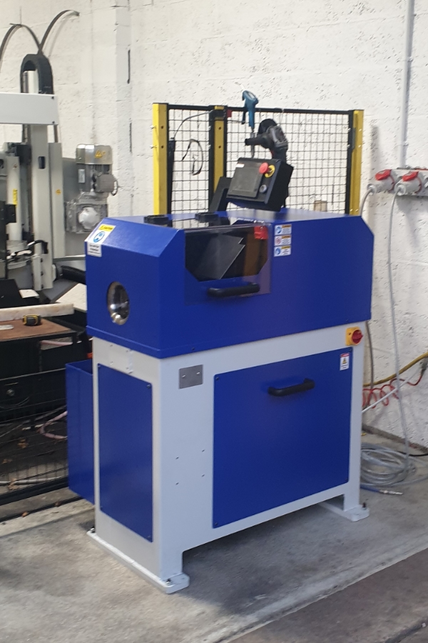 Specifically designed for the fastener industry, our fully automatic CNC #barchamfering machine is ideal for chamfering mass produced stud bolts. Suitable for materials including stainless steel, duplex, super-duplex, Inconel &amp; titanium #ukmfg #fasteners
bit.ly/3qDHkHX