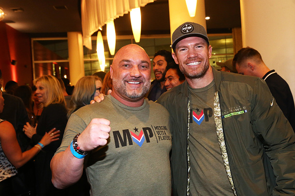 NetworkBrawl's tweet photo. Nate Boyer Interview: Former Green Beret, NFL Player Talks @Kaepernick7 &amp; More 

https://t.co/ZX3IsaRrDT 

Interview with, @BengalsBrawl on The #BrawlNetwork https://t.co/VW2kouINsL