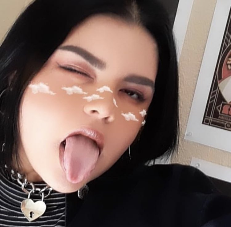 NSFWHentaiFurr1's tweet photo. FACE REVEAL !! RT, Follow et je t’envoie une nude gratuite ❤️ https://t.co/zj26GMGO4g