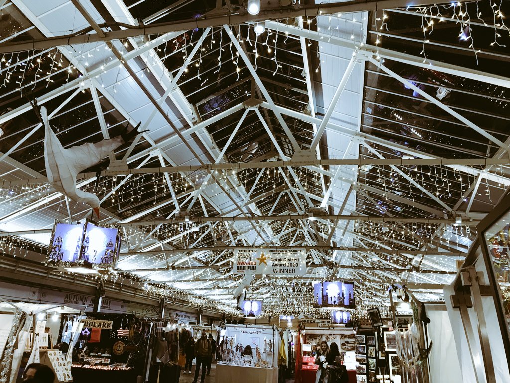 Late shopping <a href="/greenwichmkt/">Greenwich Market</a> &amp; <a href="/TurnpinLane/">Turnpin Lane SE10</a> this evening! Dragonfly &amp; all open until 8 p.m 🌲