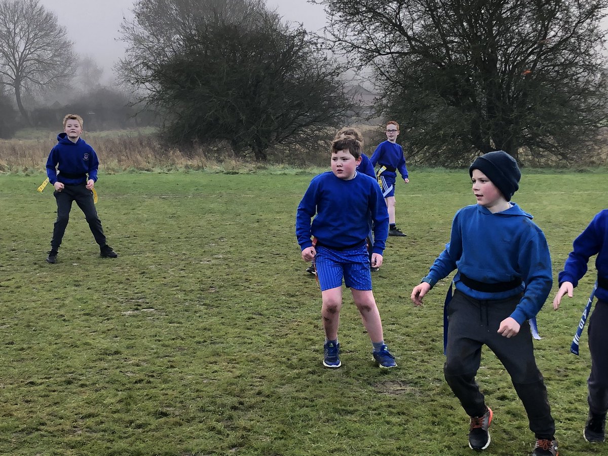 WMerlins's tweet photo. Tag rugby in the fog https://t.co/A4GMEgMdkH