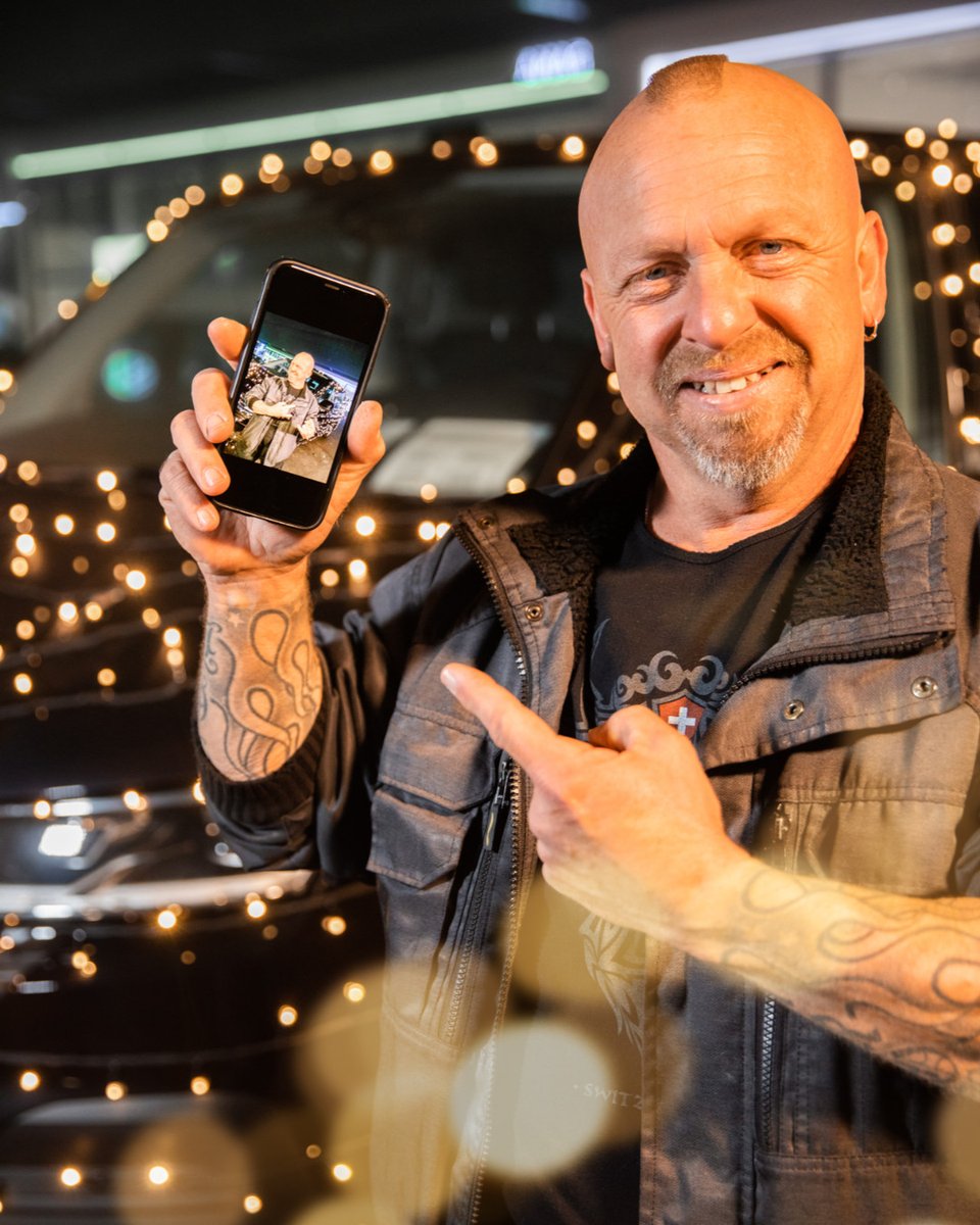 Jetzt Selfie mit Auto Käppeli X-mas Bulli machen und Wunsch platzieren! Jede Woche werden 3 Wünsche erfüllt.
Mehr dazu: autokaeppeli.ch/de/x-mas-bulli

#weihnachtswunsch #gutetat #freudeschenken Volkswagen Nutzfahrzeuge Wohlen AG