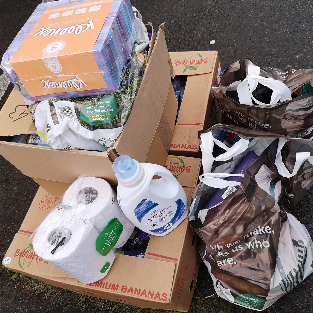 Huge thanks to Morrisons Teesside Park and their customers for the fantastic donations, helping us tackle hygiene poverty in Teesside 🐠

#teesside #hygienepoverty #hygieneessentials #localcharities