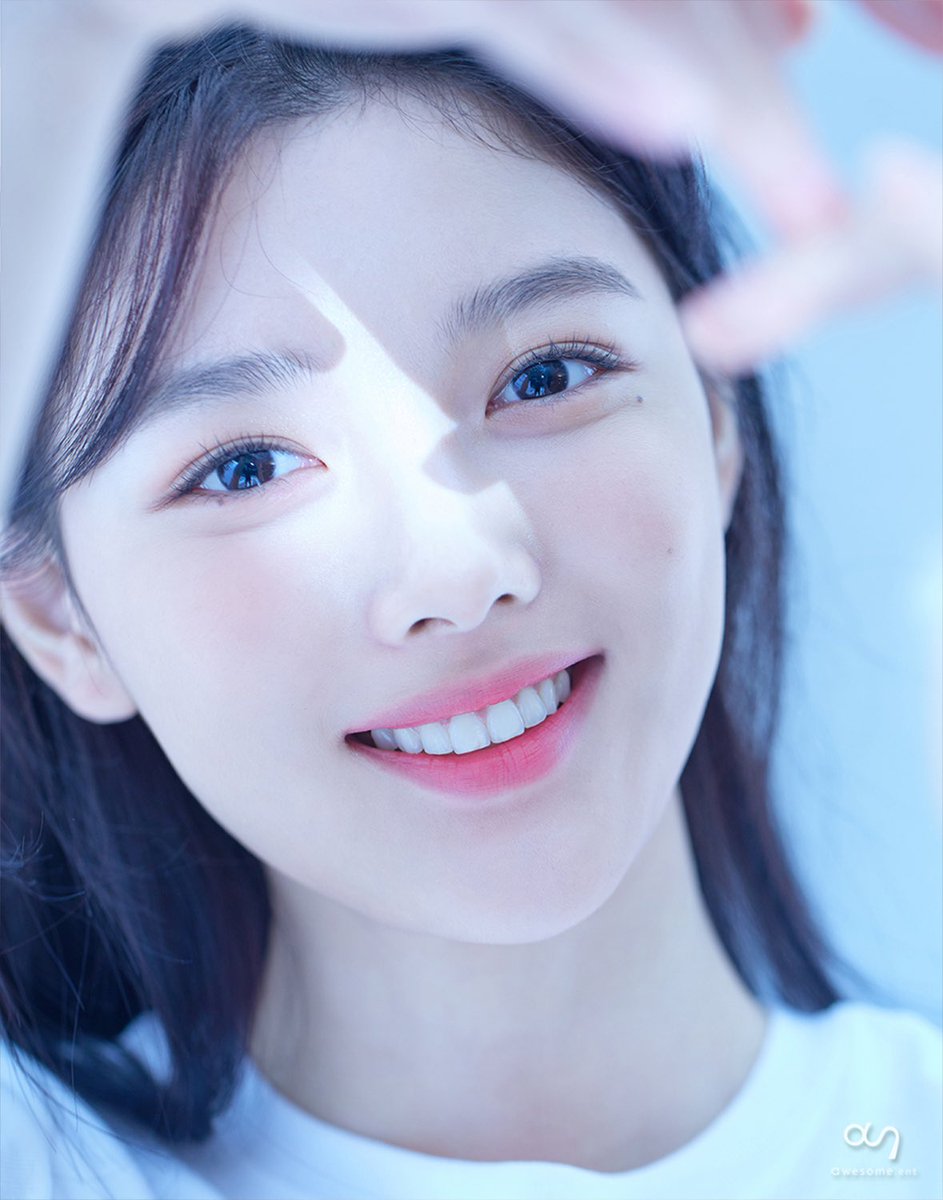 Youjarelove's tweet photo. Coming back from a long long hibernation, hi! It’s Yoojung and I need to fill my timeline with lovely souls, would you be the one? ◡̈︎  Please do help me to find new mutuals and my fellow actors by retweeting this tweet, thankyou. x https://t.co/LbKdZbbtVy