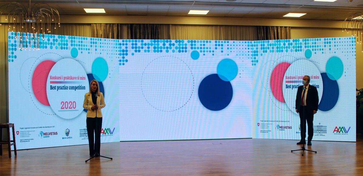 PuneteBrendshme's tweet image. Bashkitë marrin çmime për Praktikat më të mira gjatë 2020
#bashkiteforta

👉mb.gov.al/2020/12/09/bas…