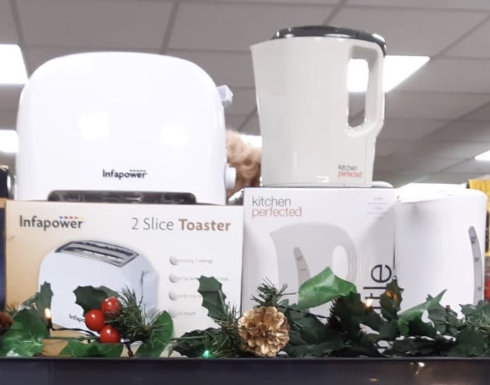 If kettles, toasters and other small appliances are on your Christmas list you’ll find what you’re looking for at D&amp;G. #shoplocal #staylocal #supportlocal #christmasiscoming #christmaslist