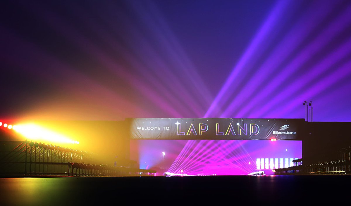 ADI_LED's tweet photo. Silverstone Lap Land will soon be open! If you fancy a lights, laser and LED spectacular while driving round the most famous track in F1 - topped off with a festive drive-in movie - purchase tickets while you still can https://t.co/cLqXGSjl65 #christmas2020 #driveinevents https://t.co/AIq5iBGTtA
