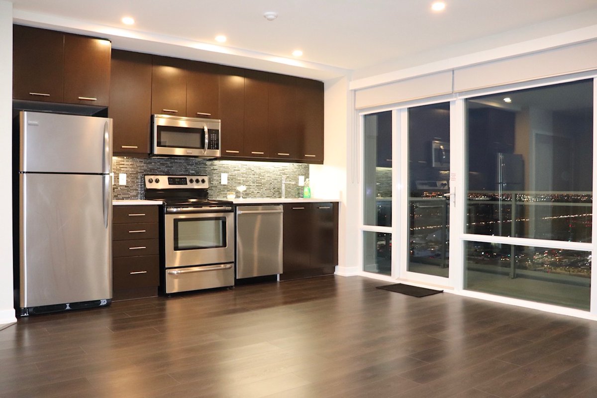 EVTorontoUptown's tweet image. *NEW TO MARKET: 360 Square One Drive #2201 | Mississauga, ON
| $1,700/Monthly | evrealestate-toronto-uptown.com/ListingDetails…  #TorontoRealEstate #TorontoRealtor #EVTorontoUptown